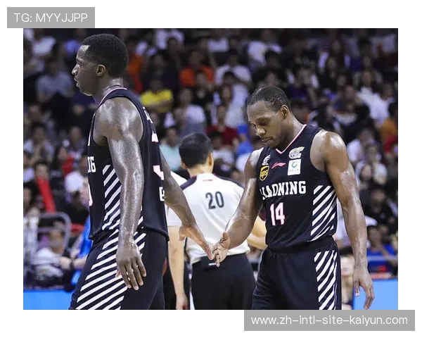 深圳外援史密斯21+6+7 个人数据难阻球队失利