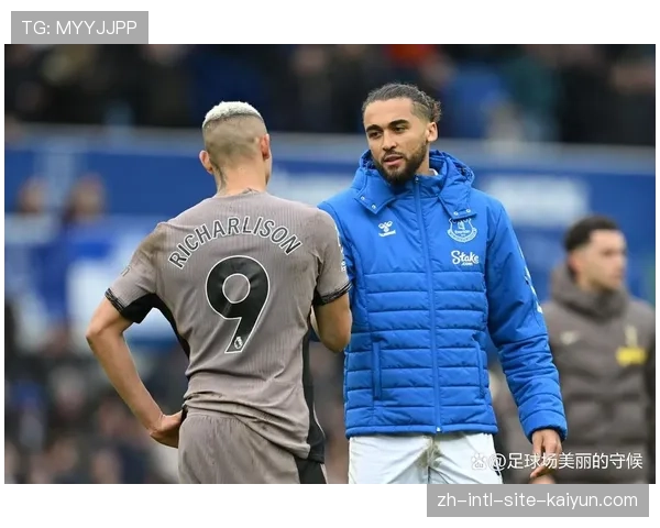 埃弗顿中场防守层次清晰 双后腰保护防线效果显著